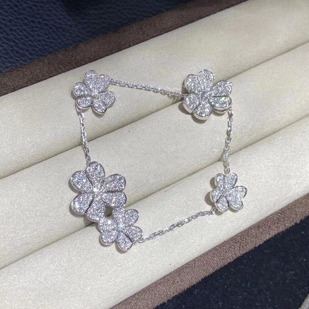 [OAK JURI]FRIVOLE SILVER 5 FLOWERS BRACELET