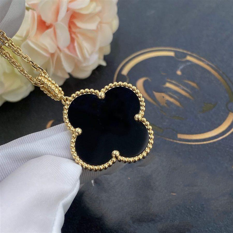[OAK JURI]CLOVER 25MM GOLD ONYX BIG CLOVER NECKLACE