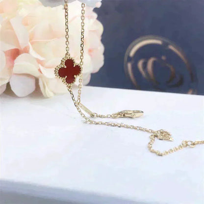 [OAK JURI]CLOVER  CARNELIAN SINGLE FLOWER BRACELET