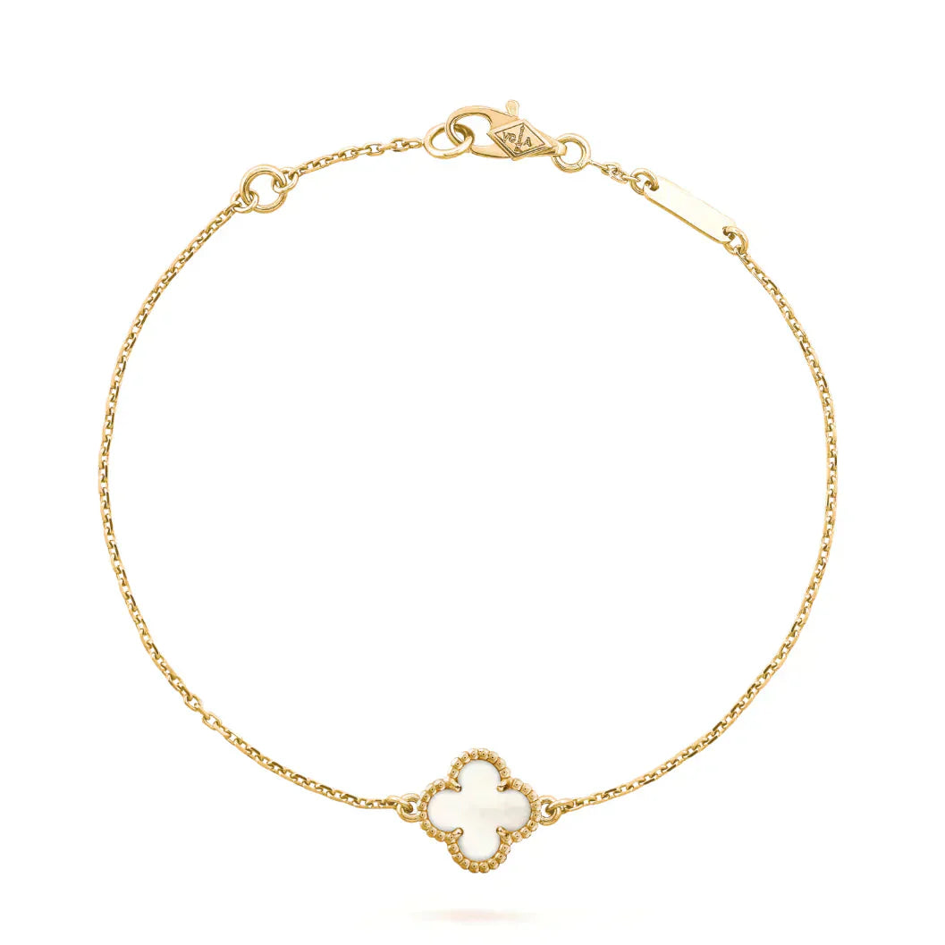 [OAK JURI]CLOVER WHITE MOP SINGLE FLOWER BRACELET