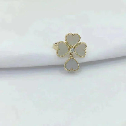 [OAK JURI]SWEET CLOVER WHITE MOP RING