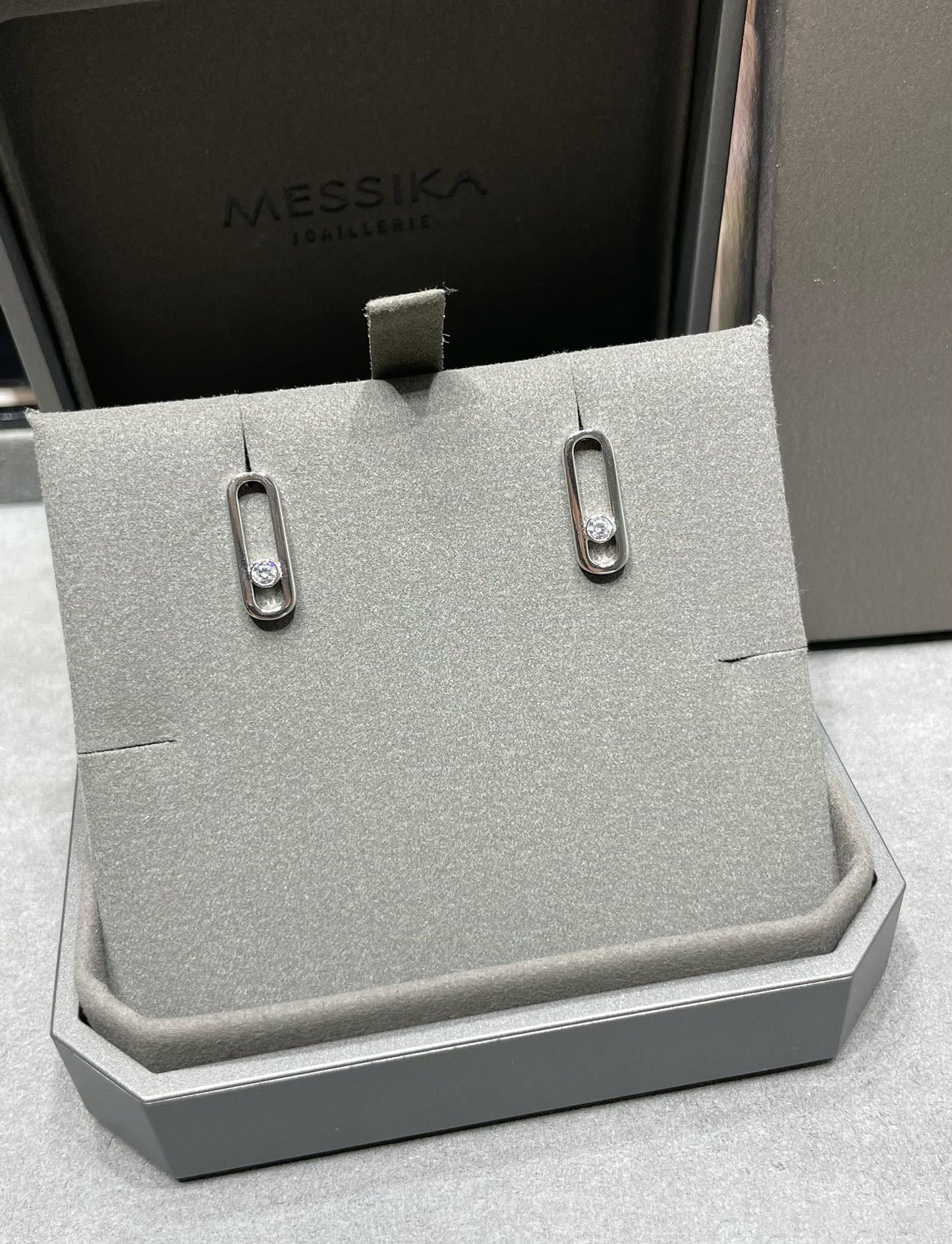 [OAK JURI]MOVE UNO SMALL 1 DIAMOND EARRINGS