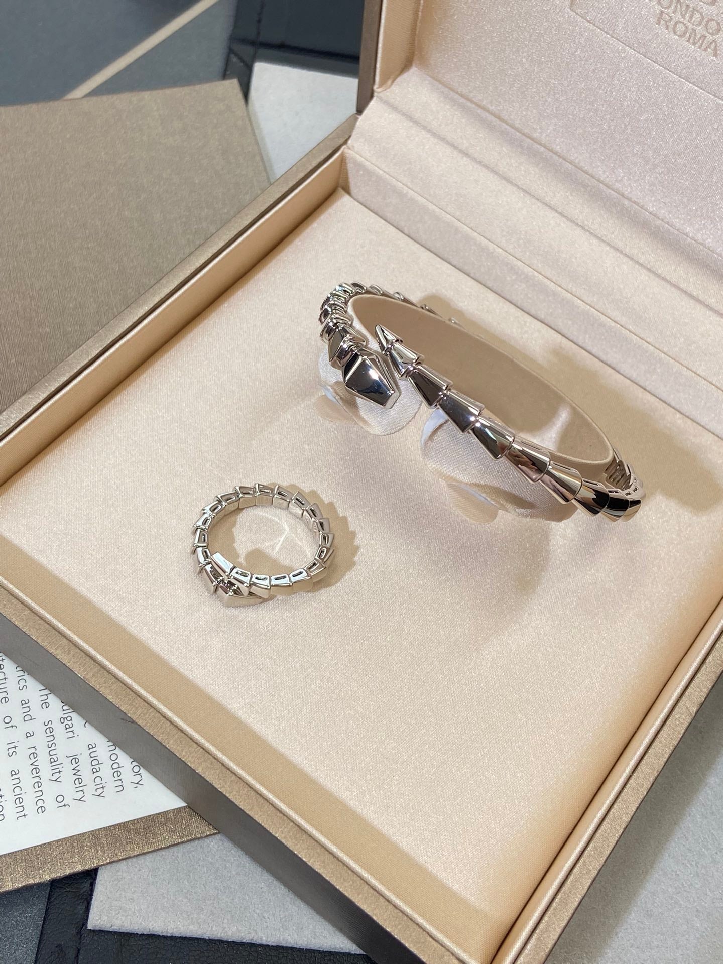 [OAK JURI]SERPENTI VIPER SILVER BRACELET
