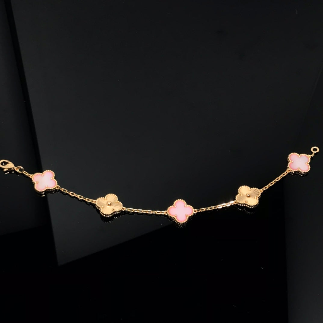 [OAK JURI]CLOVER BRACELET 5 MOTIF PINK AND PINK GOLD