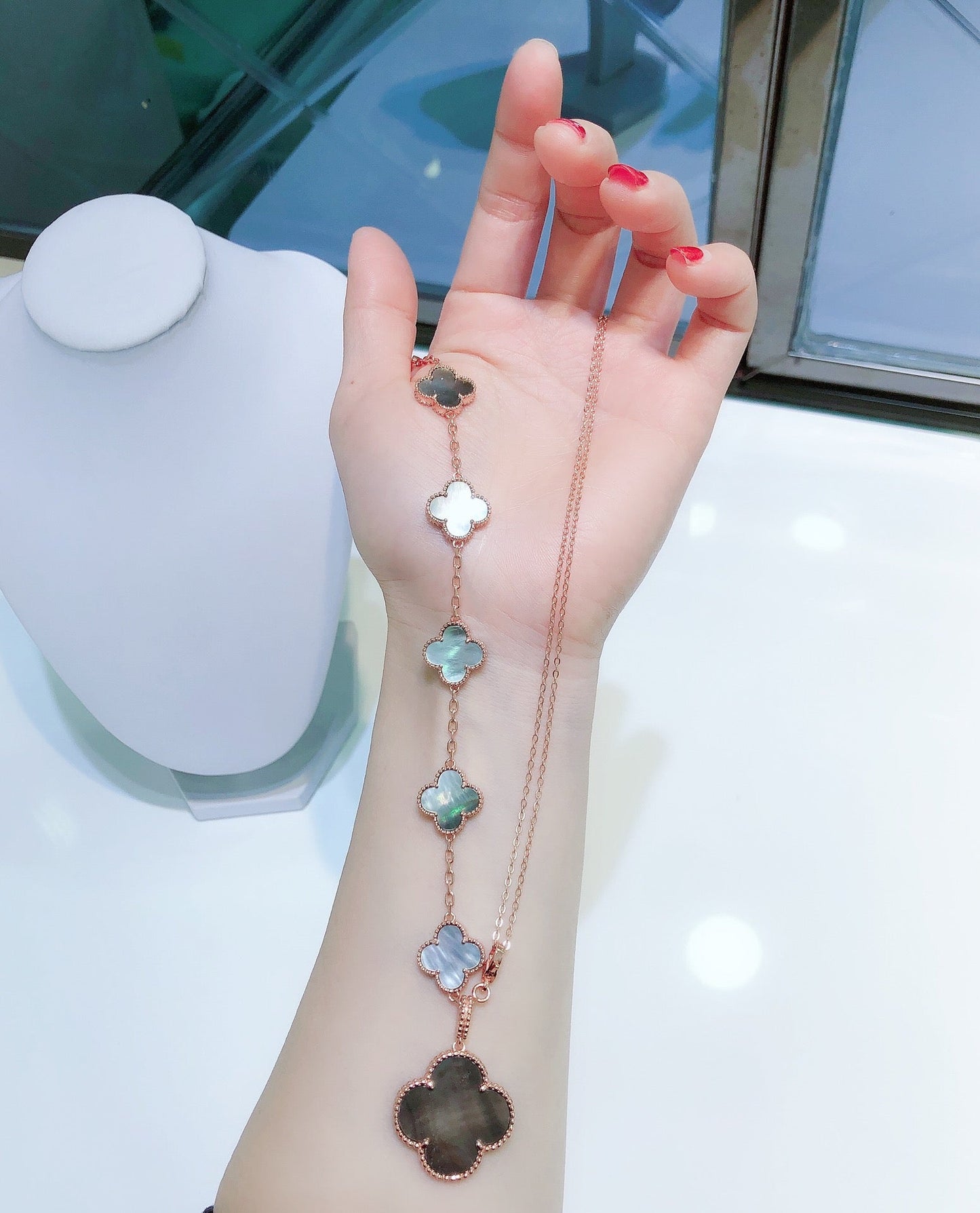 [OAK JURI]COMBINED BRACELET 5 MOTIFS AND NECKLACE DARK MOP ROSE GOLD