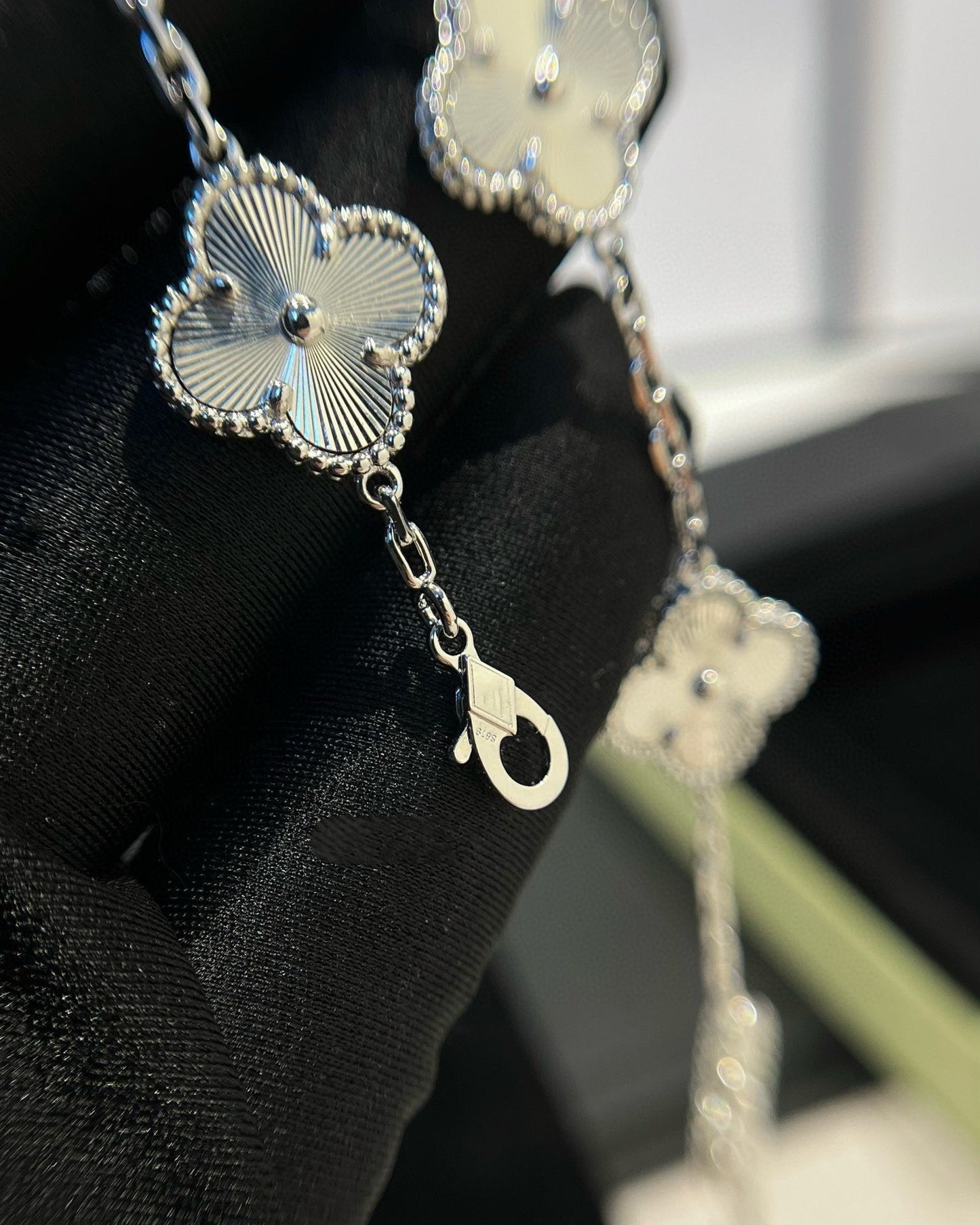 [OAK JURI]CLOVER SILVER 5 MOTIFS BRACELET